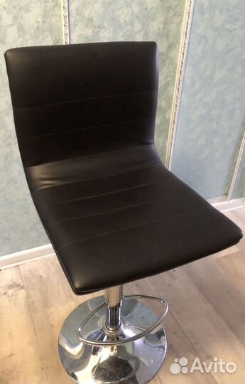 Барный стул