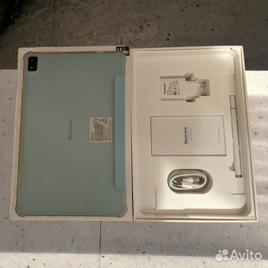 Планшет Blackview Tab 16 LTE 8+6/256