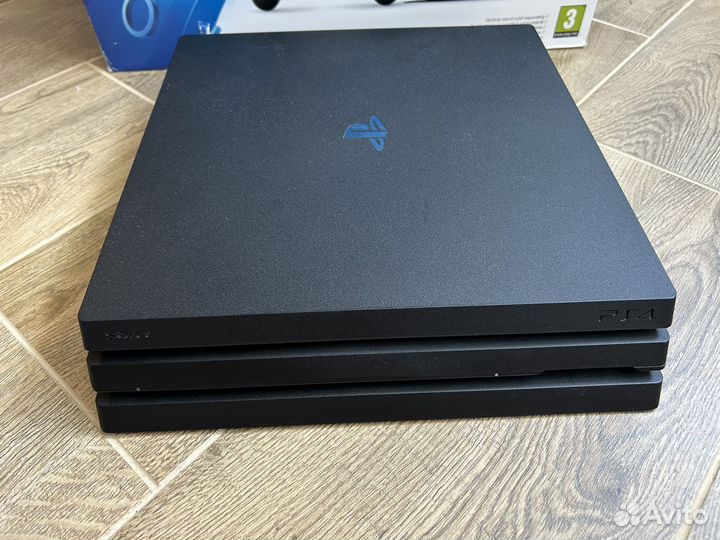 PlayStation 4 pro 1 тб