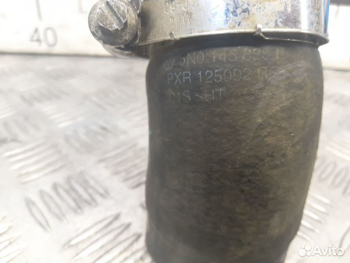 Б/У Патрубок интеркулера#004