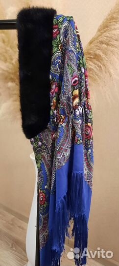 Капор с мехом норки утепленный