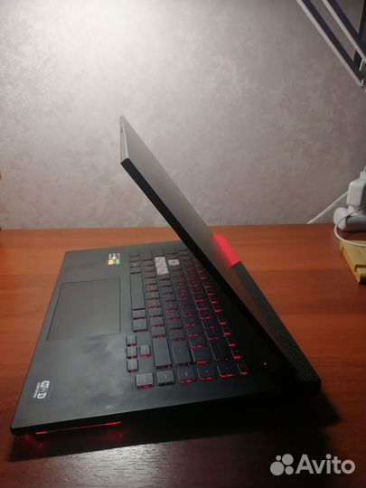 Asus ROG Strix G15 G513, Ryzen 7 4800H, RTX 3050Ti