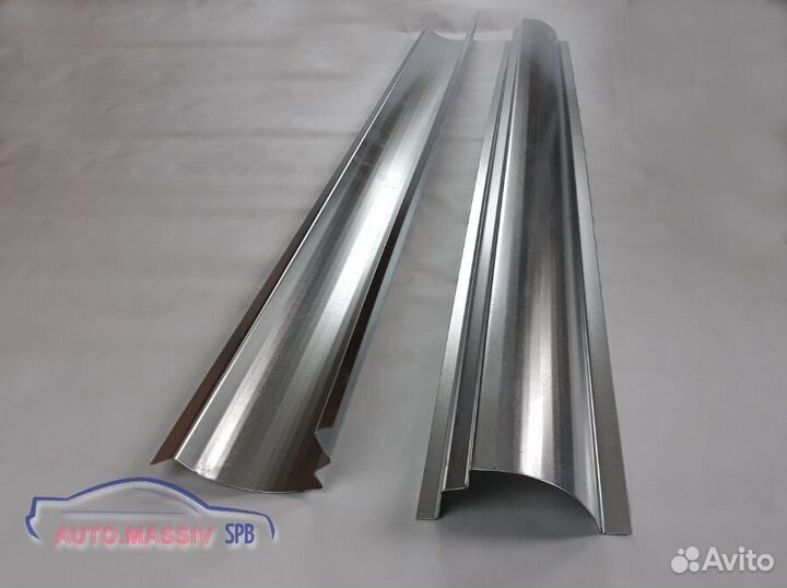 Пороги кузовные Nissan NP 300 1