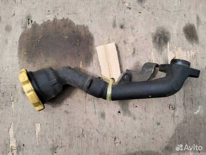 Subaru - Маслозаливная горловина Б/У