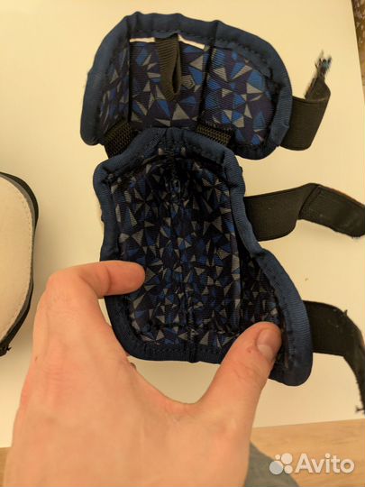 Налокотники хоккейные детские yth