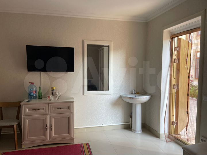Комната 23 м² в 1-к., 1/1 эт.