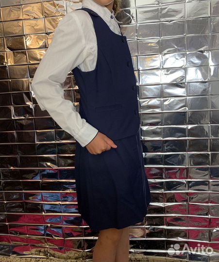 Жилетка для девочки школьная