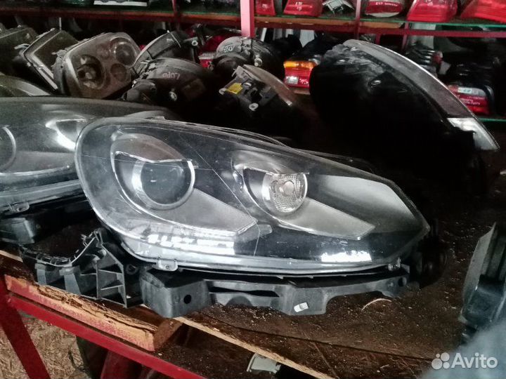 Фара передняя Volkswagen Golf 6 5K1 2012