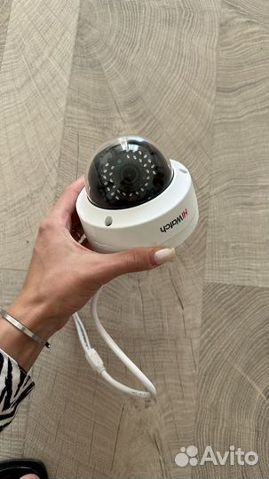 Камера видеонаблюдения купольная