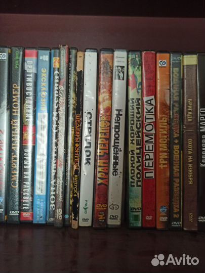 Лицензионные dvd диски (музыка, фильмы) и аудиокас