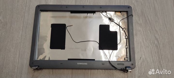 Ноутбук Samsung NP-R525 на разбор