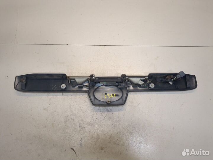 Подсветка номера Toyota 4 Runner, 2004