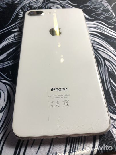 iPhone 8 Plus, 64 ГБ