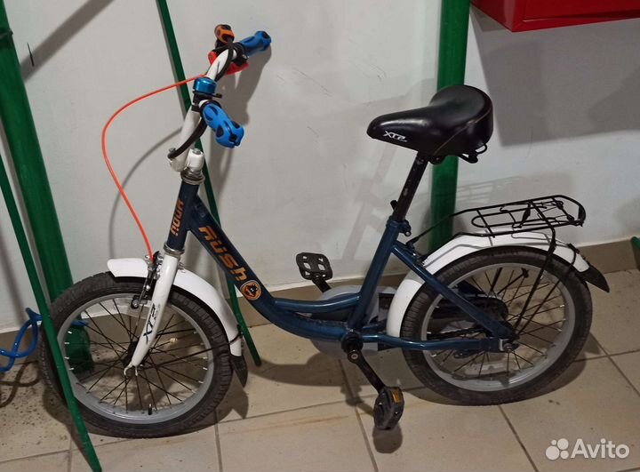 Велосипед 4-6 лет со съёмными колесиками, R16