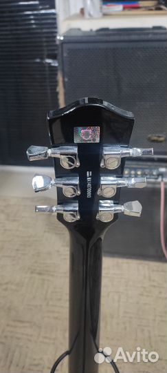 Электрогитара