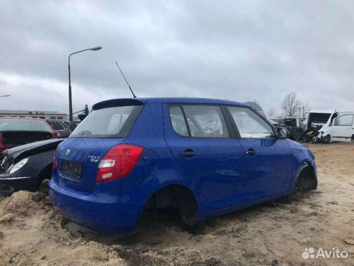 Четверть задняя правая Skoda Fabia 2 2009