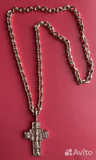 Цепочка и крест
