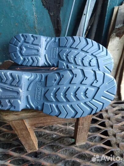 Ботинки рабочие 45