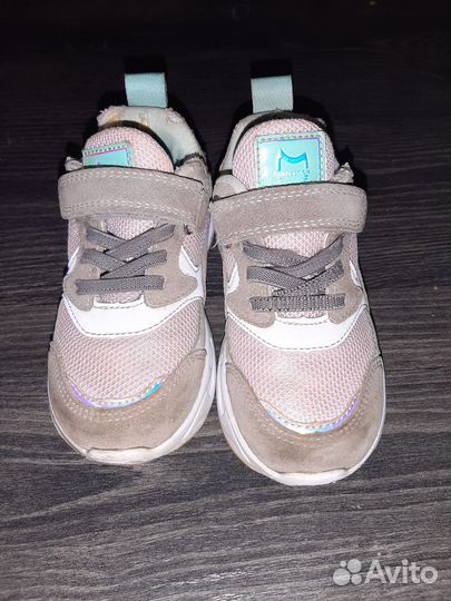 Кроссовки Котофей 25