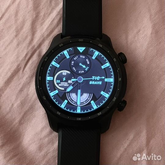 Часы TicWatch Pro Ultra GPS