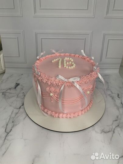 Торты, клубника в шоколаде, фуршет