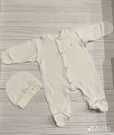 Комплект на выписку для новорожденной