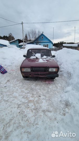 ВАЗ 2107 1.6 МТ, 2005, битый, 999 999 км