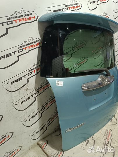 Дверь задняя toyota ractis NCP100 NCP105 SCP100 голубой, 8S9 KA8316
