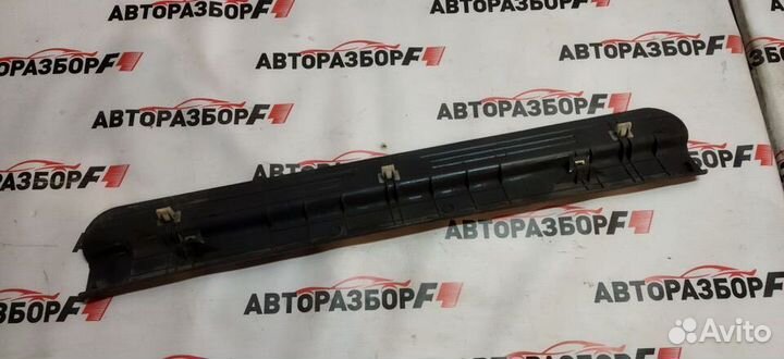 Kia Spectra Накладка порога передняя правая