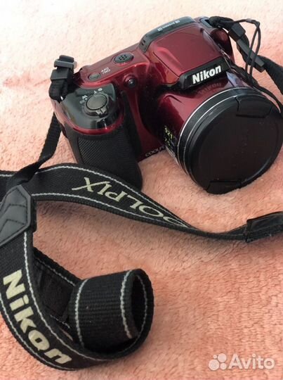 Компактный фотоаппарат