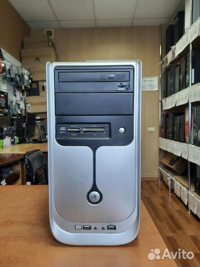 Компьютер Intel Core2Quad Q8300/4/SSD/GF8400