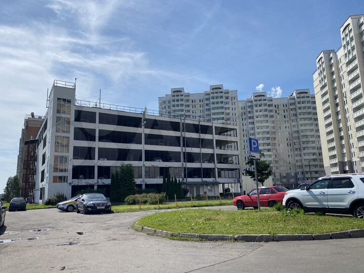 Машиноместо, 14 м²