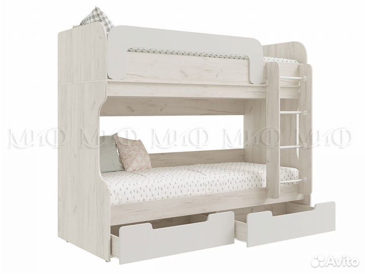 Двухъярусная кровать