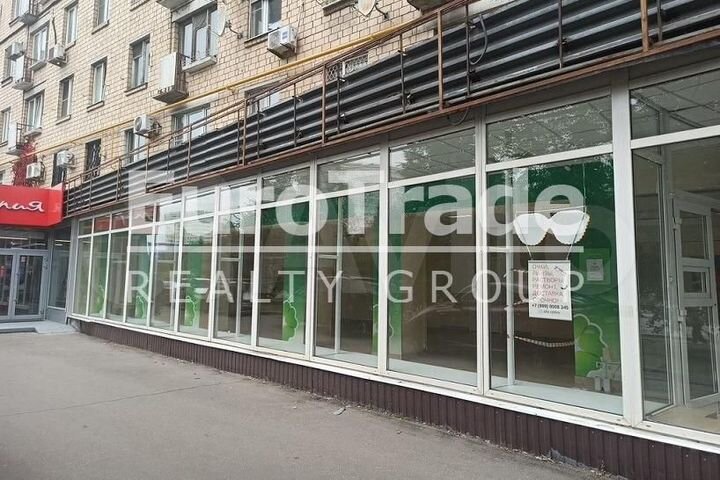 Сдам торговое помещение, 222 м²