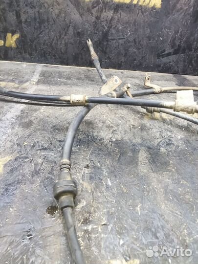 Трос стояночного тормоза honda civic 6 mb2 d14a8