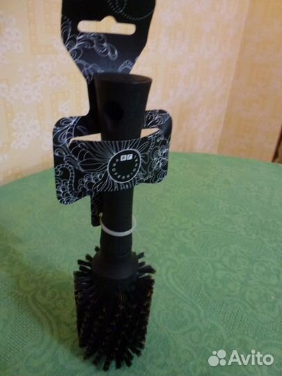 Щетка для укладки волос с натуральной щетиной