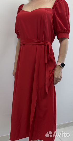 Платье нарядное 52