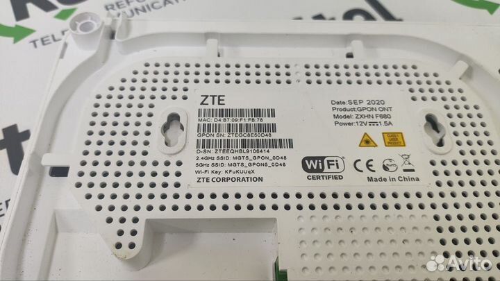 Абонентский терминал ONT ZTE F680 белые / черные