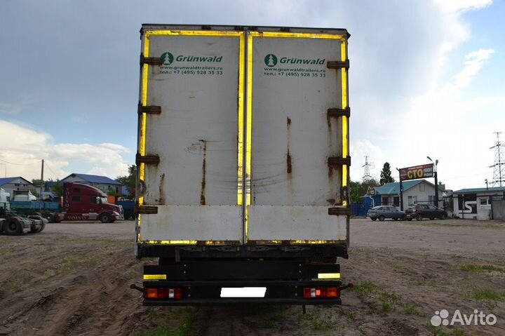 Полуприцеп шторно-бортовой Grunwald 9453-0000010-10, 2011