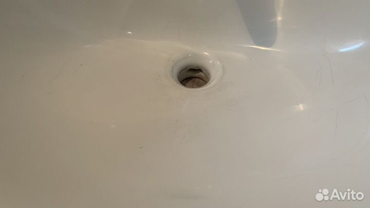 Раковина со смесителем