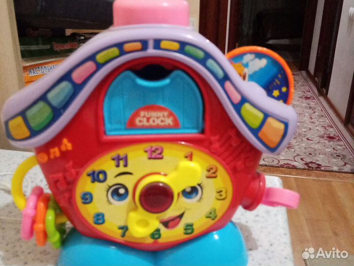 Часы игрушка