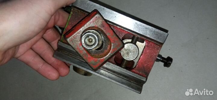 Задняя бабка тв4