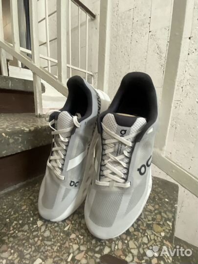 Кроссовки ON женские