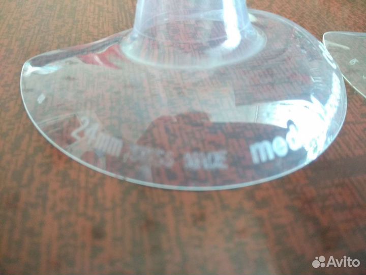 Накладки на грудь medela