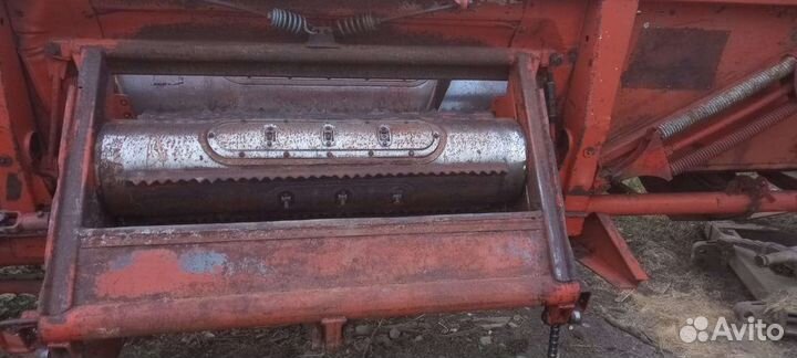 Запчасти на комбайн дон 1500