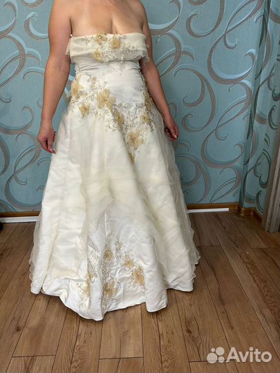 Свадебное платье б/у 50 размер