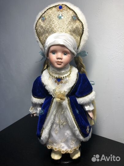 Кукла фарфоровая Снегурочка
