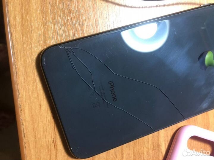 iPhone 8 Plus, 64 ГБ