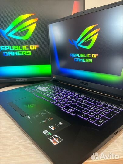 Asus TUF 17. RTX 2050