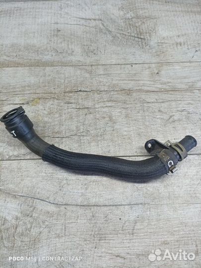 Патрубок системы охлаждения Peugeot 308 PSA5F02